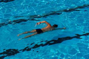 Плавание - лекарство для болей в суставах